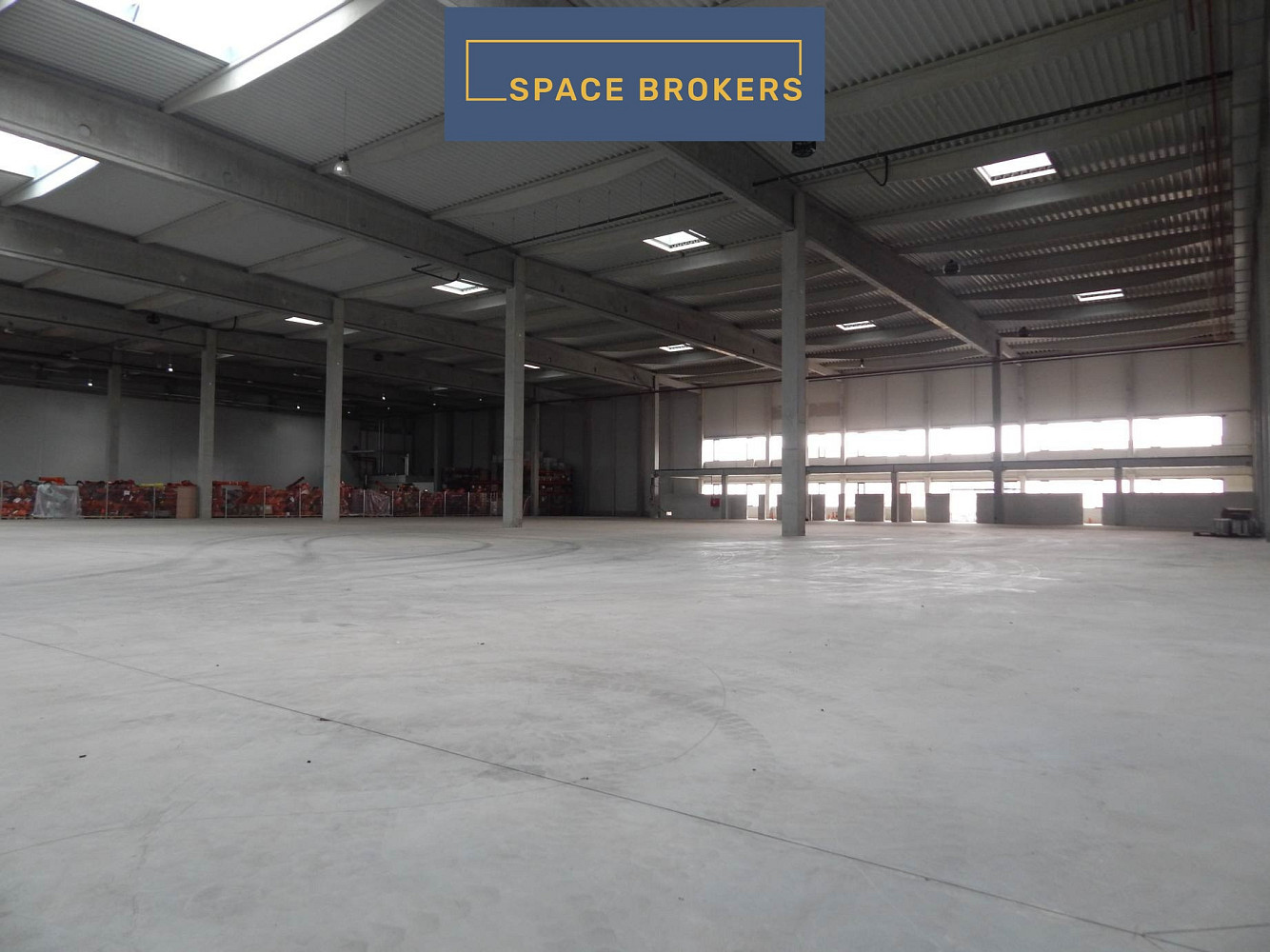 Pronájem skladovacích prostor 2 203 m² — photo 4