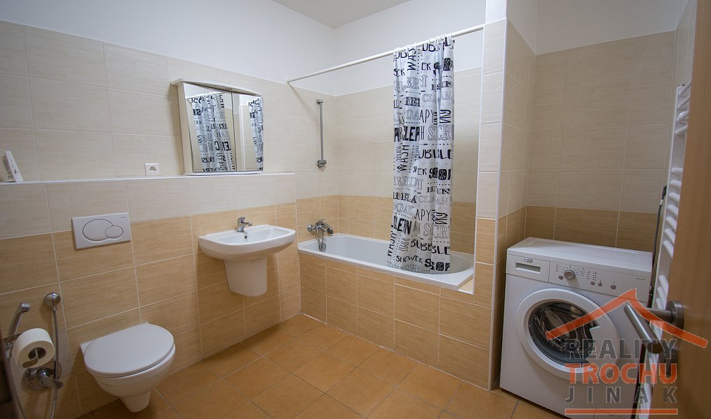 Prodej bytu 3+kk 105 m², Hradec Králové – náhled fotky 12