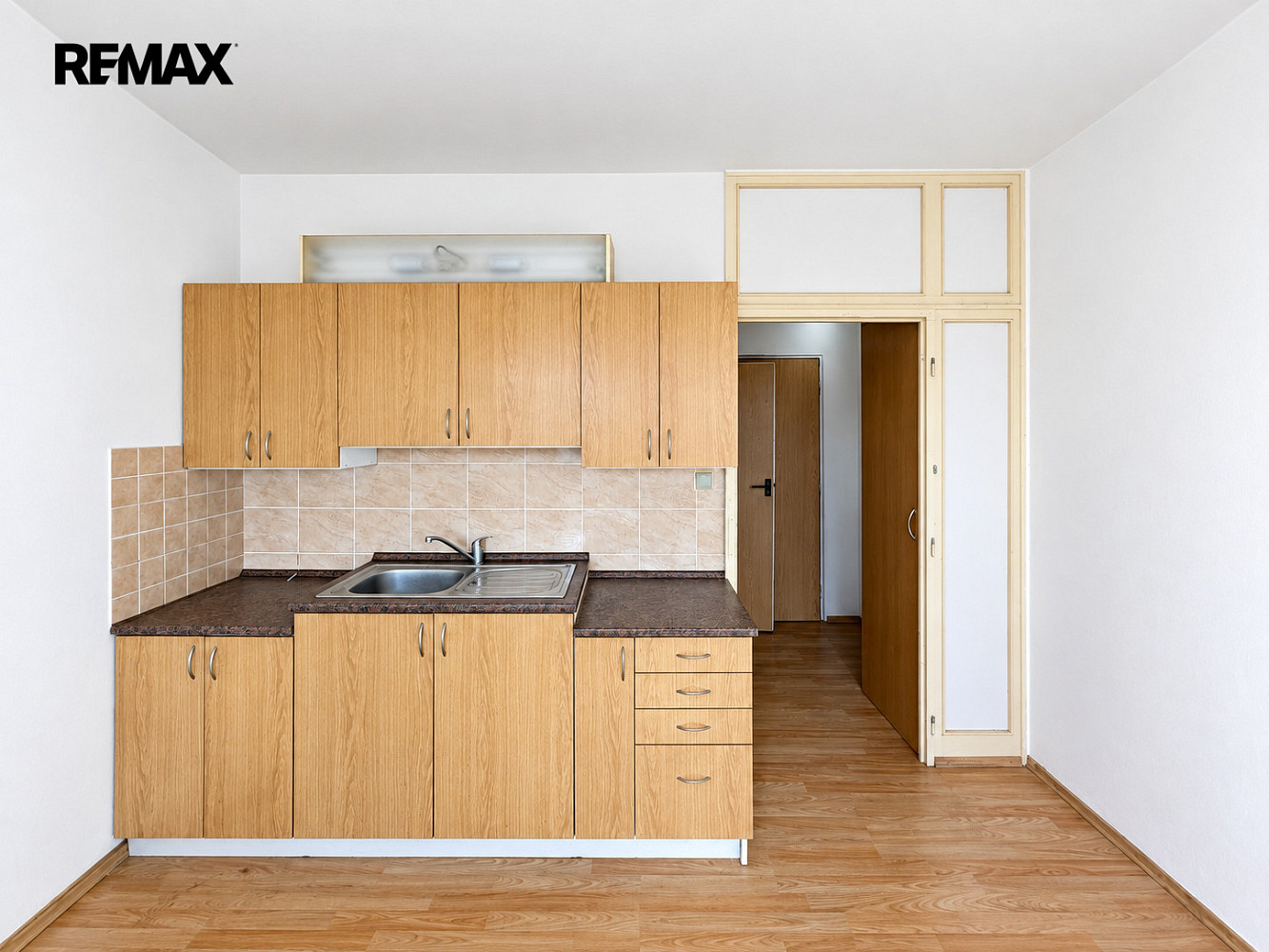 Prodej bytu 1+kk 20 m² – fotografie 3