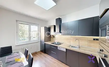 Pronájem bytu 2+1 71 m², Padělky VI, Zlín