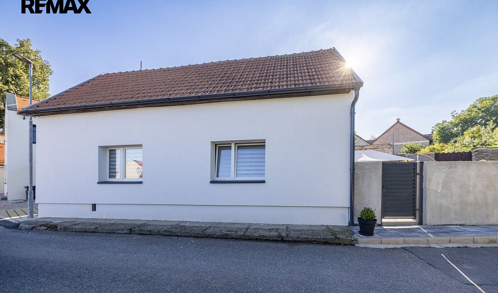 Prodej domu 55 m² s pozemkem 134 m², Nelahozeves – náhled fotky 2