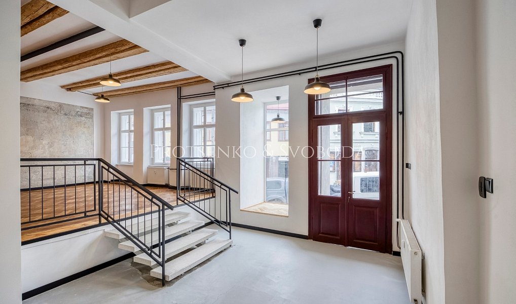 Pronájem obchodních prostor 127 m², Třebíč – náhled fotky 4