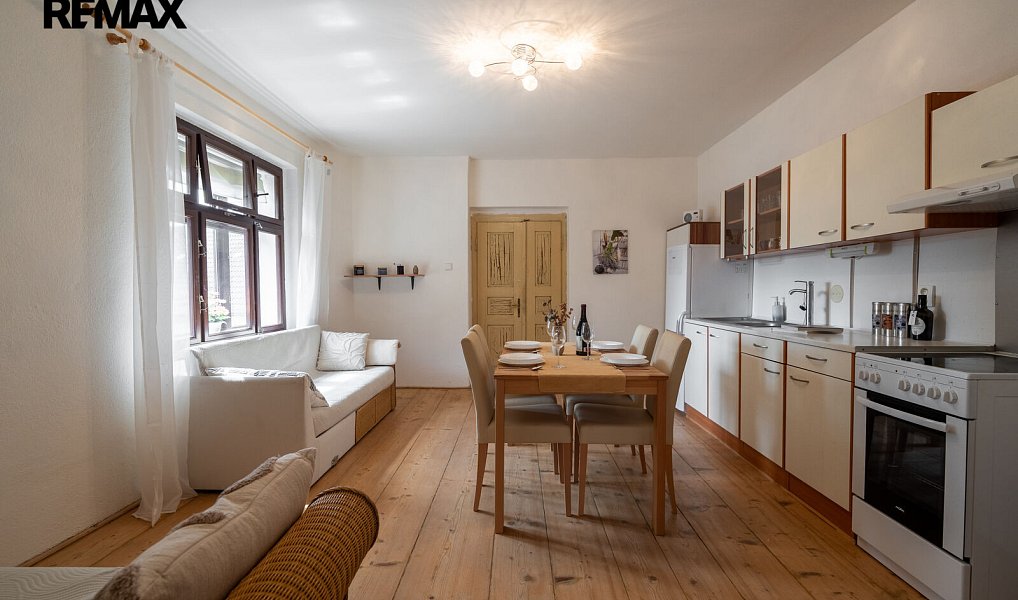 Prodej domu 97 m² s pozemkem 414 m², Stádlec – náhled fotky 4