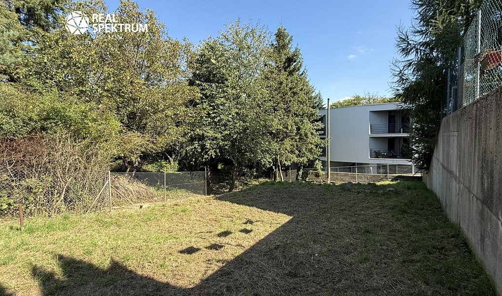 Prodej stavebního pozemku 323 m², Brno – fotka 1 z 18