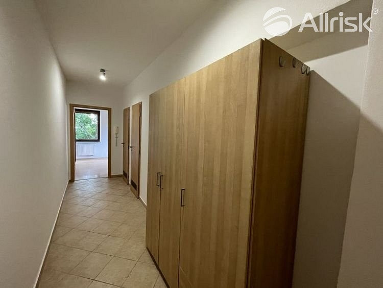 Pronájem bytu 2+1 48 m² — photo 4