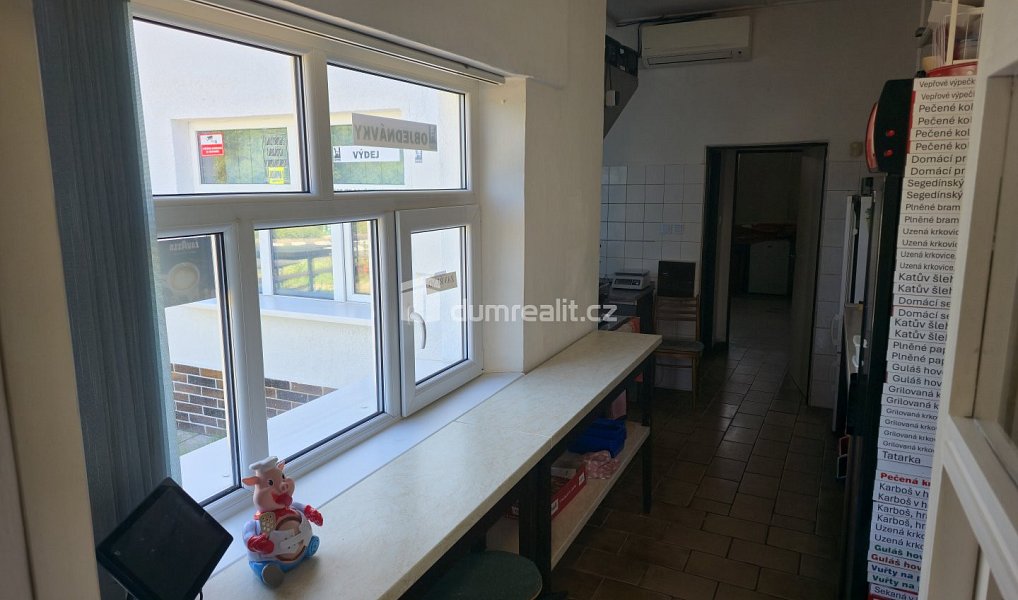 Prodej restaurace 92 m², Kolín – náhled fotky 3