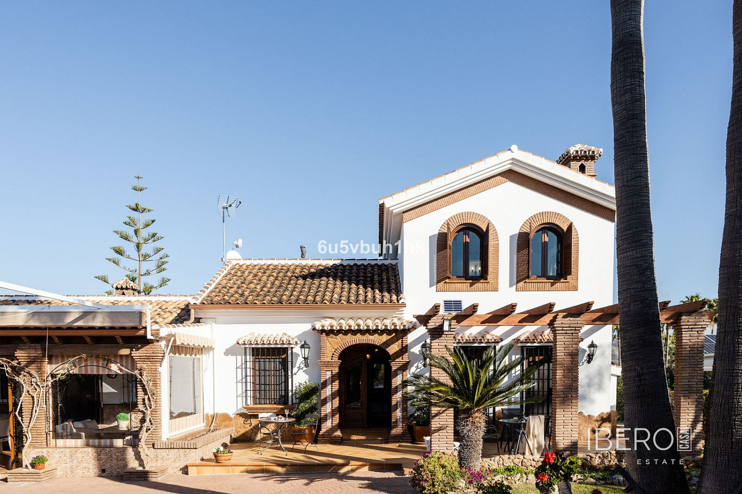 Casa 6+kk – Málaga, Portada Alta, Cruz de Humilladero - Més