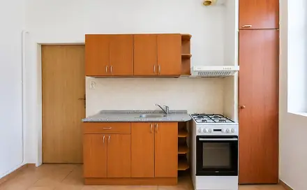 Pronájem bytu 1+1 36 m², Nádražní, Aš, okres Cheb