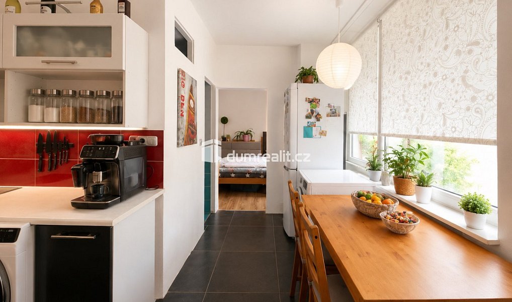 Pronájem bytu 3+1 70 m², Ústí nad Labem – náhled fotky 2