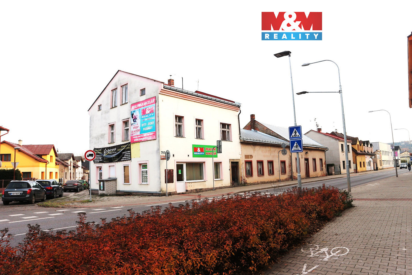 Prodej obchodních prostor 453 m²