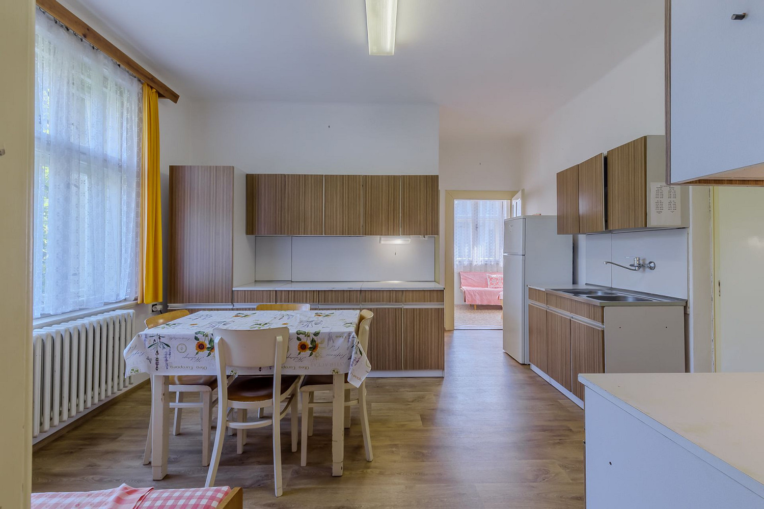 Prodej domu 219 m² s pozemkem 1 597 m² – fotografie 4