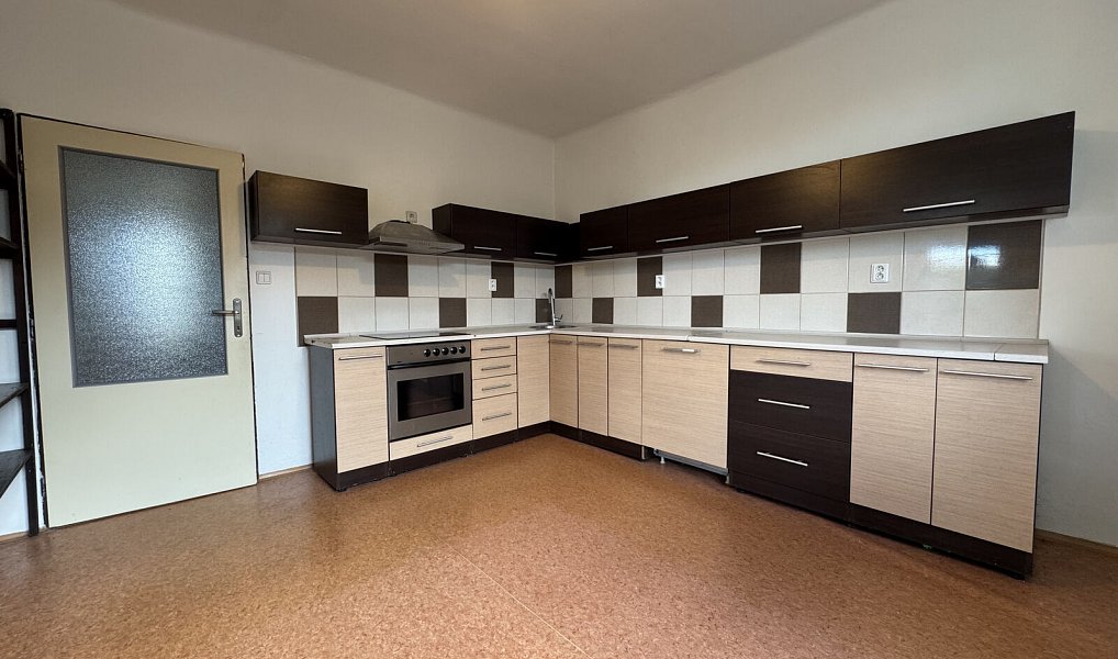 Prodej domu 126 m² s pozemkem 1 676 m², Vítkov – náhled fotky 6