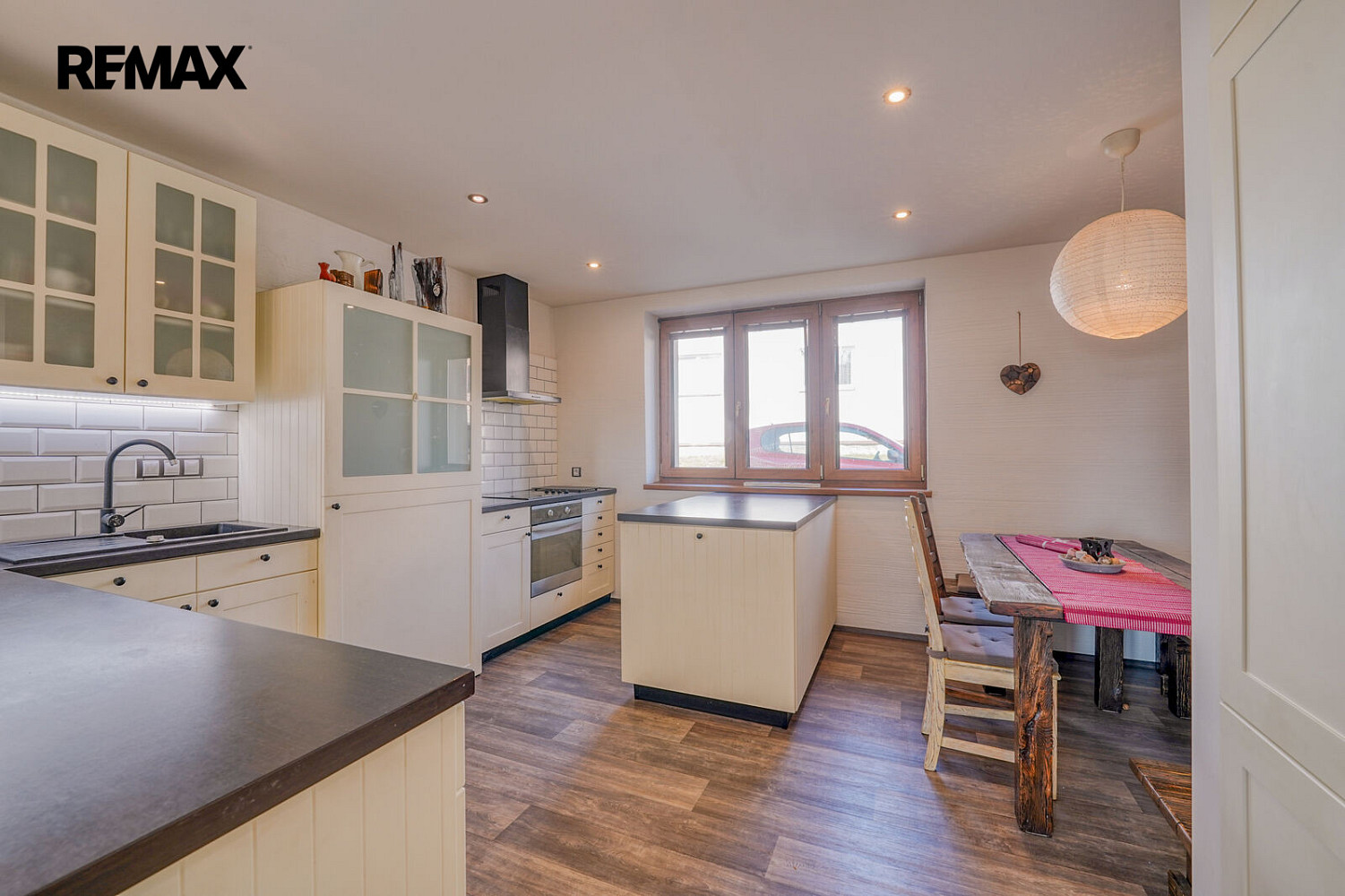 Prodej domu 230 m² s pozemkem 1 093 m² – fotografie 5