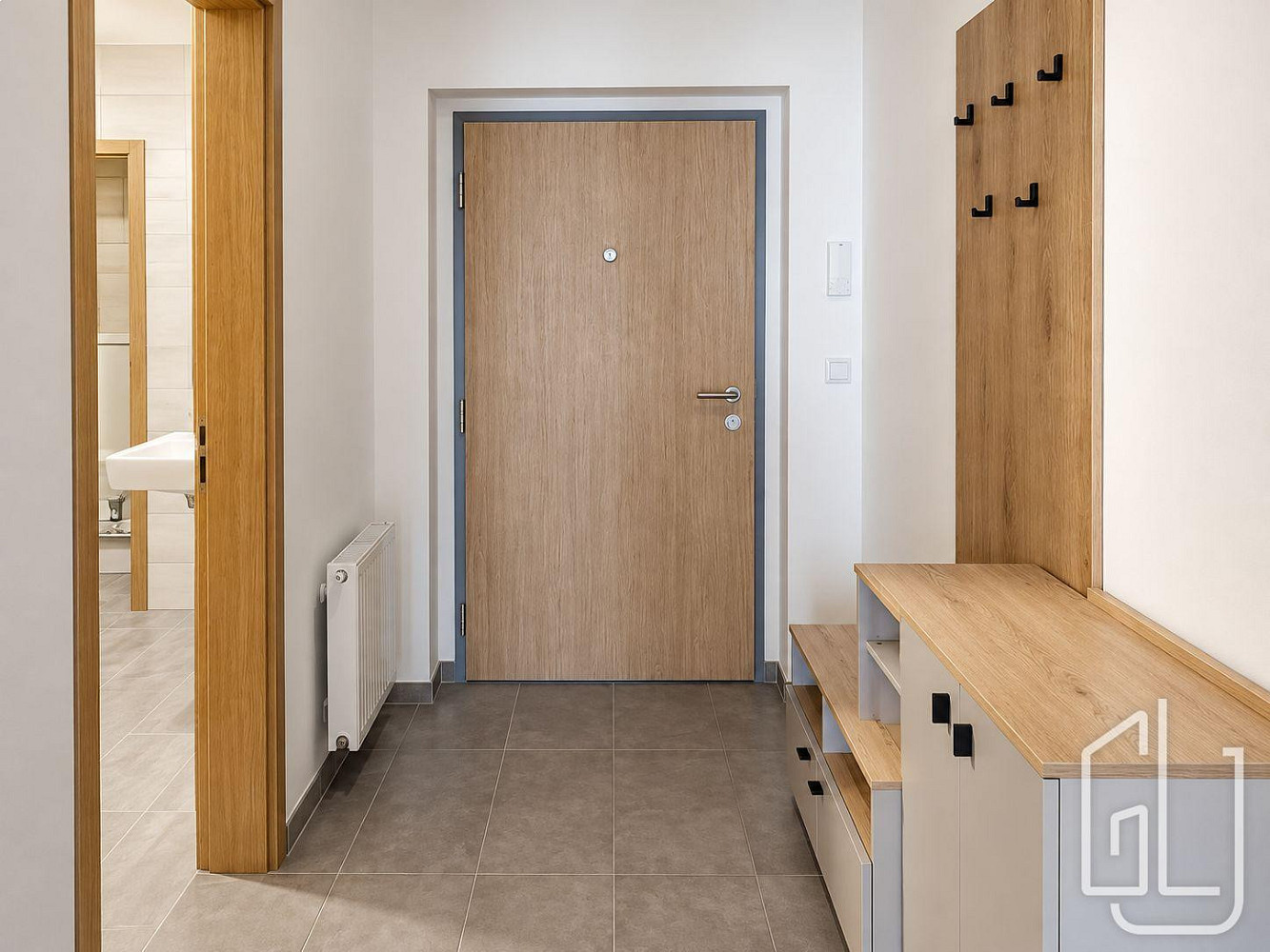 Pronájem bytu 2+kk 56 m² – fotografie 3