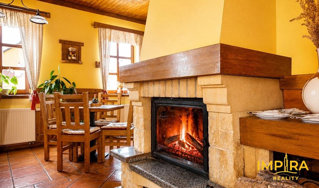 Prodej nájemního domu, činžáku 2 434 m², Nová Bystřice – náhled fotky 2