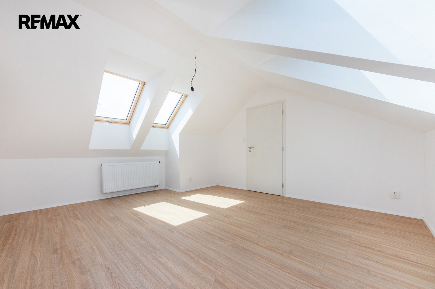 Prodej bytu 3+kk 72 m² — photo 2