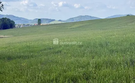 Prodej stavebního pozemku 1 800 m², Helštýn, Frenštát pod Radhoštěm, okres Nový Jičín