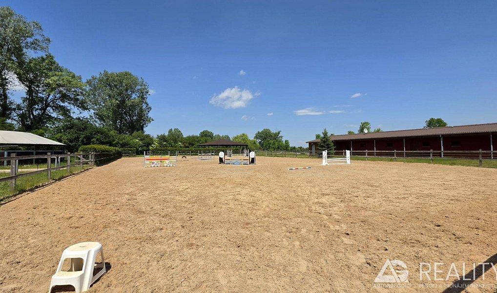 Prodej zemědělského objektu 5 128 m², Úžice – náhled fotky 24