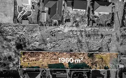 Prodej stavebního pozemku 1 960 m²