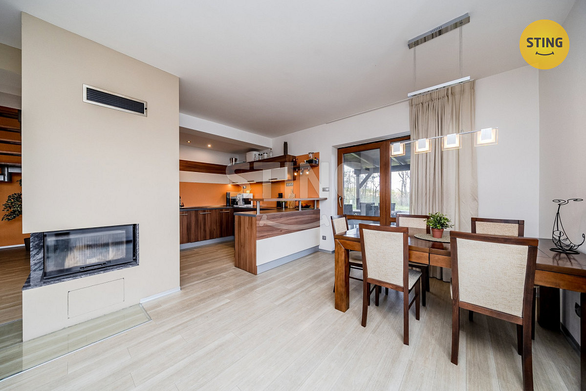 Prodej domu 209 m² s pozemkem 1 744 m² — photo 4