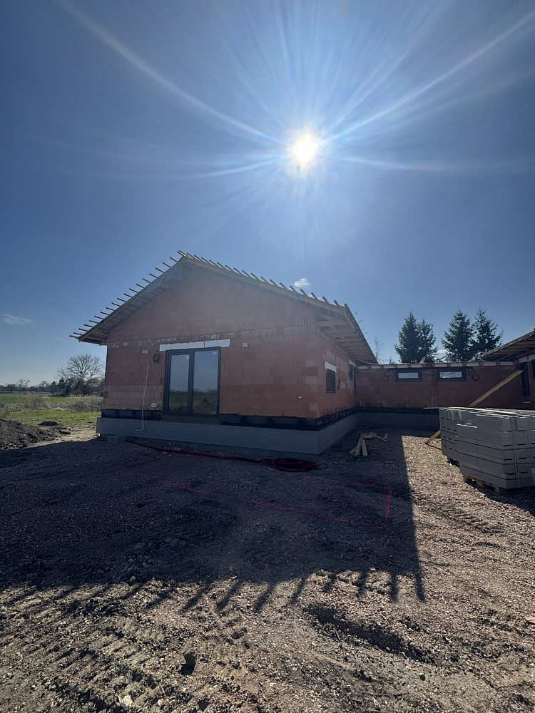 Prodej domu 137 m² s pozemkem 800 m² – pohled 5