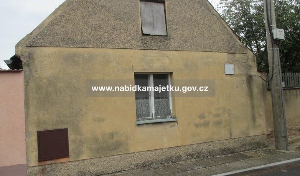 Prodej domu 213 m² s pozemkem 281 m², Žižice – náhled fotky 2