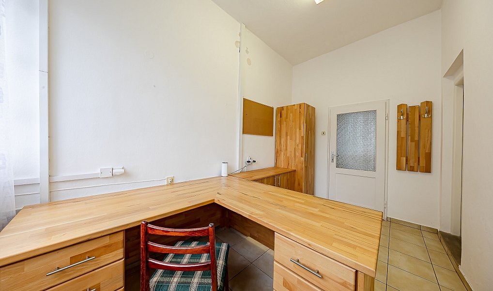 Pronájem kanceláře 648 m², Veselí nad Moravou – náhled fotky 19