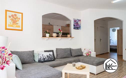 Prodej bytu 3+1 68 m², Pražská, Teplice