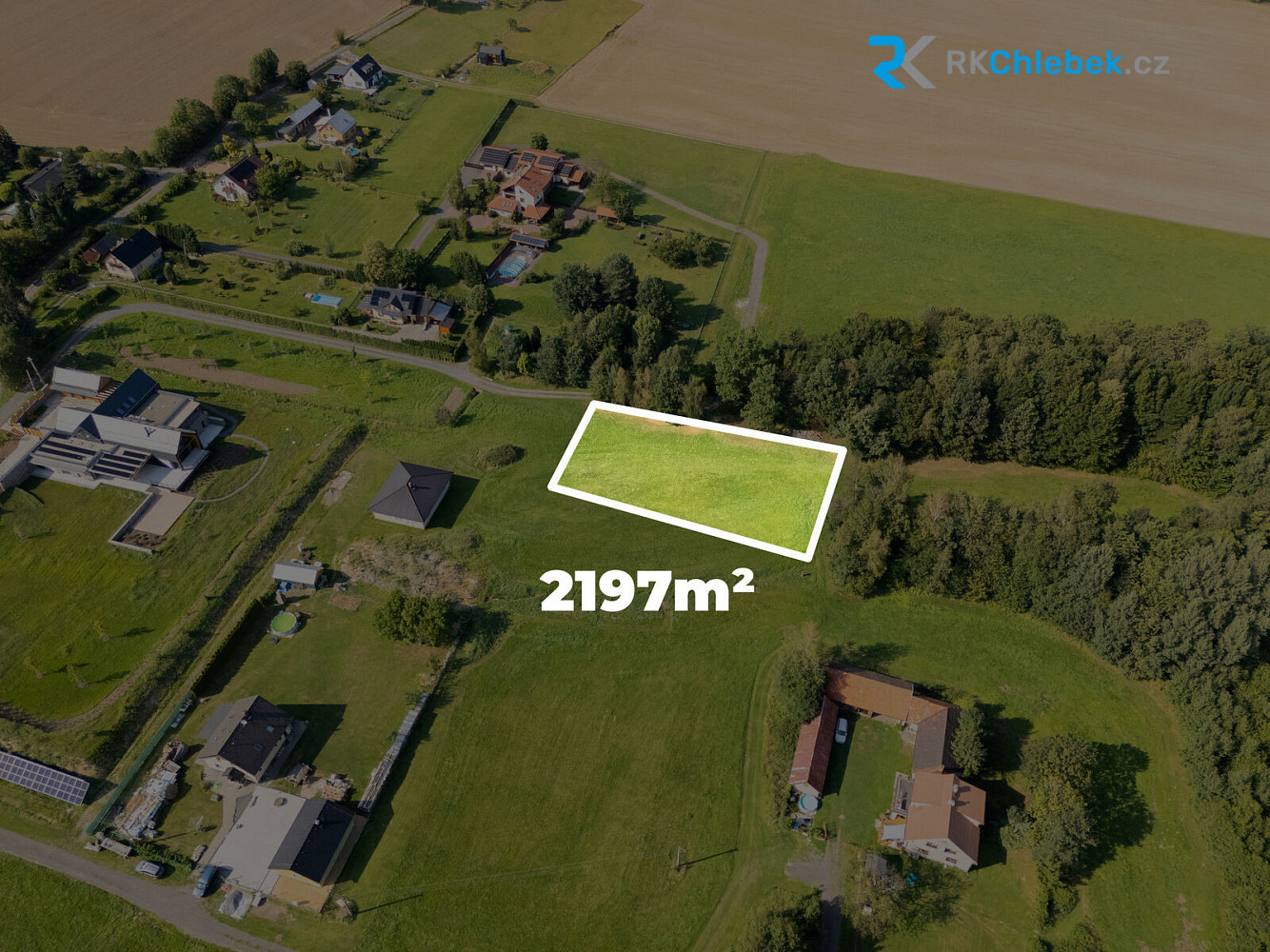 Prodej stavebního pozemku 2 197 m² – fotografie 3