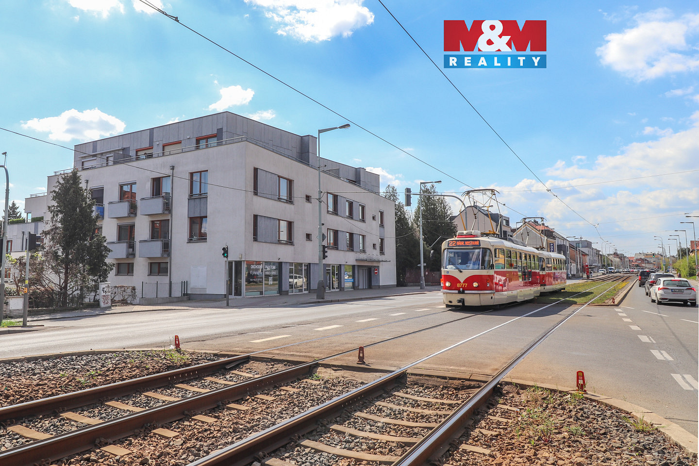 Pronájem obchodních prostor 168 m²