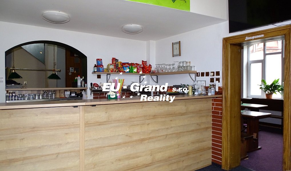 Prodej domu 325 m² s pozemkem 528 m², Šluknov – náhled fotky 12