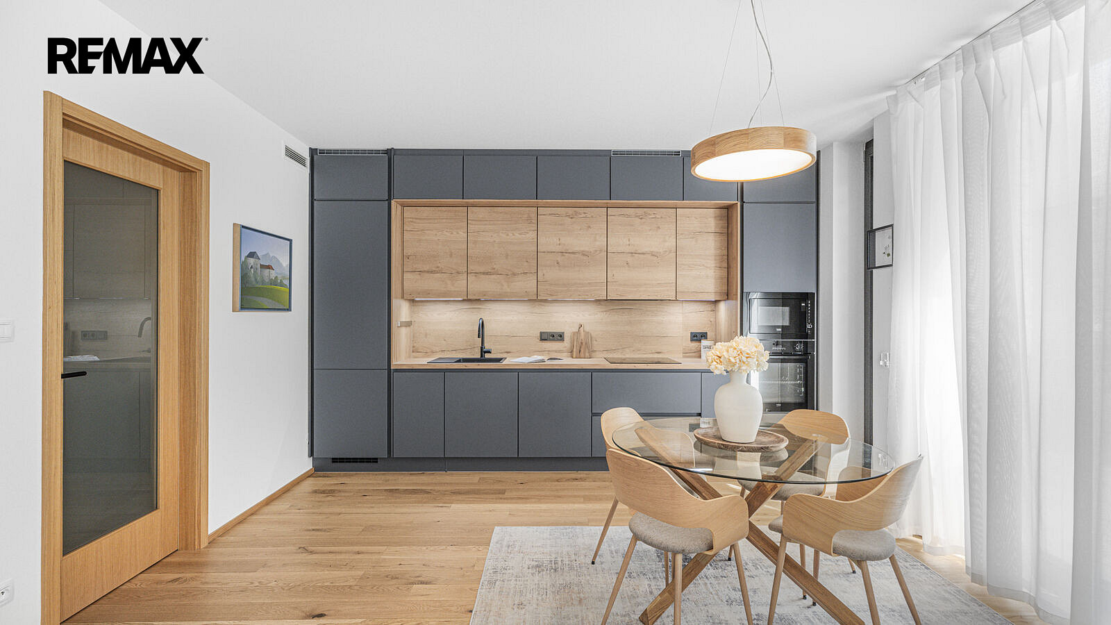 Prodej bytu 2+kk 68 m² – fotografie 2