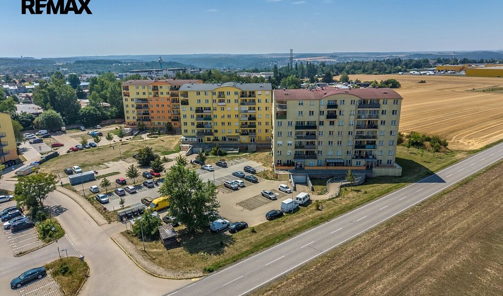 Pronájem bytu 1+kk 30 m², Klecany – náhled fotky 14