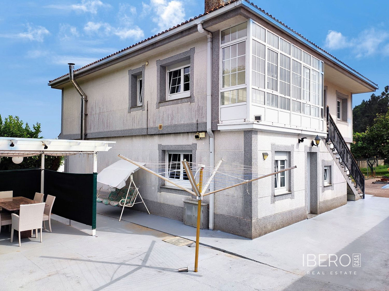 Prodej domu 1 875 m² s pozemkem 1 517 m²