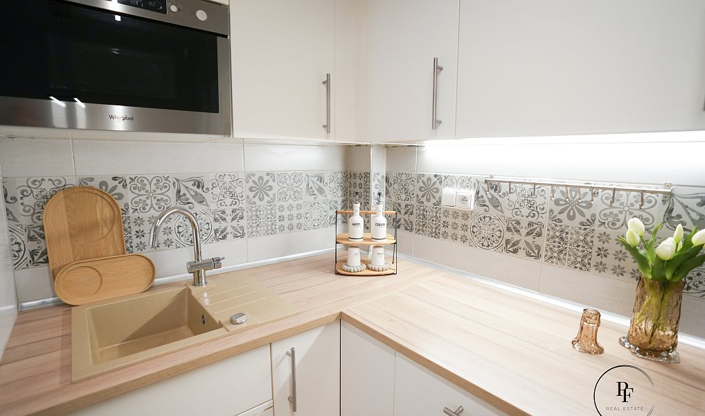 Prodej bytu 2+kk 57 m², Praha – náhled fotky 8