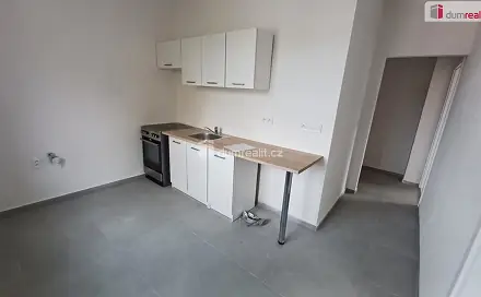 Pronájem bytu 2+1 55 m², Na Pile, Ústí nad Labem - Střekov