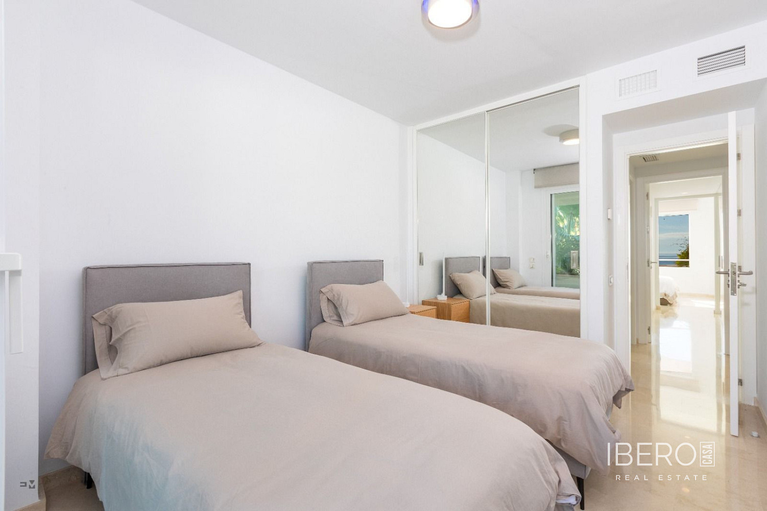 Piso 4+kk – Málaga, La Princesa, Carretera de Cádiz - Vista 5