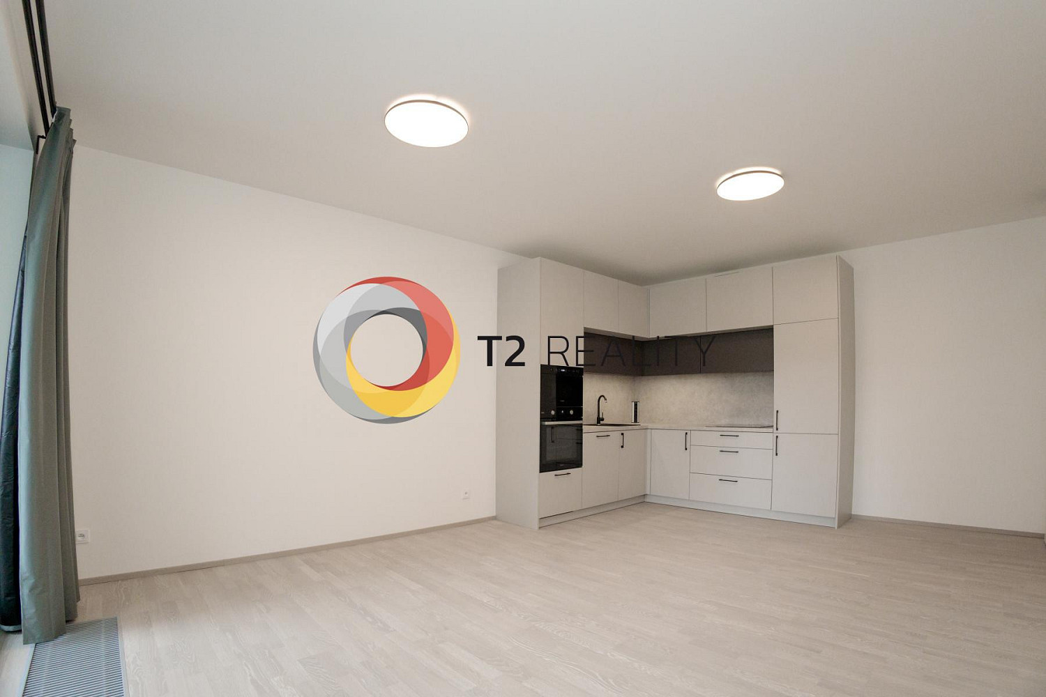 Pronájem bytu 2+kk 58 m² – fotografie 2