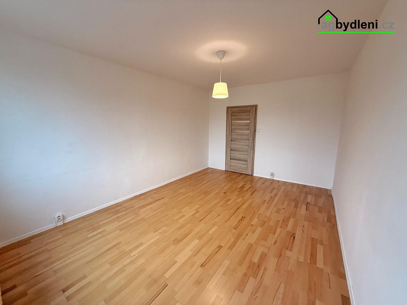Pronájem bytu 2+1 60 m² – fotografie 5