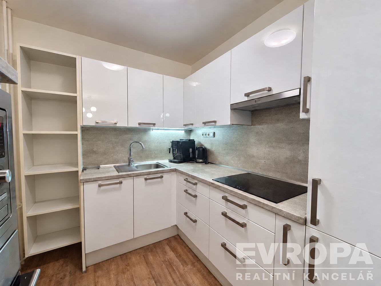 Prodej bytu 3+1 61 m² – fotografie 4