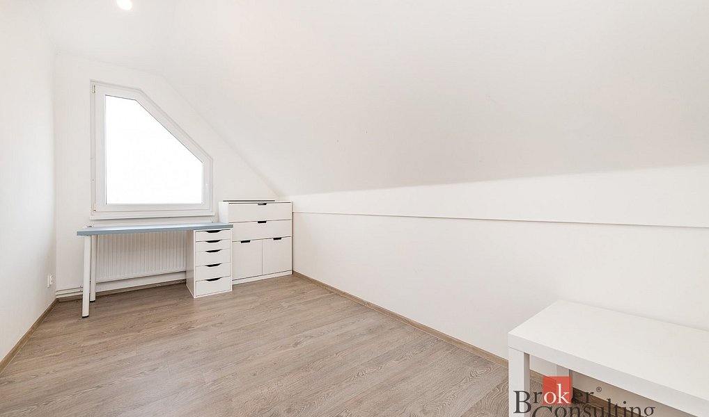 Pronájem bytu 3+kk 67 m², Nehvizdy – náhled fotky 10