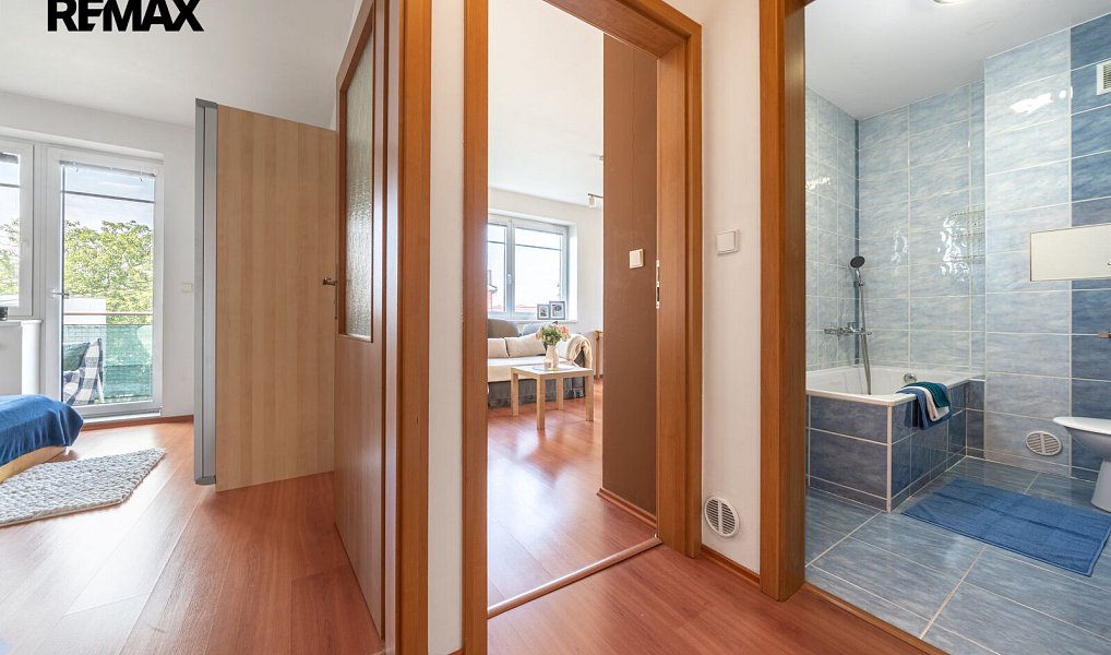 Prodej bytu 2+kk 44 m², Praha – náhled fotky 9