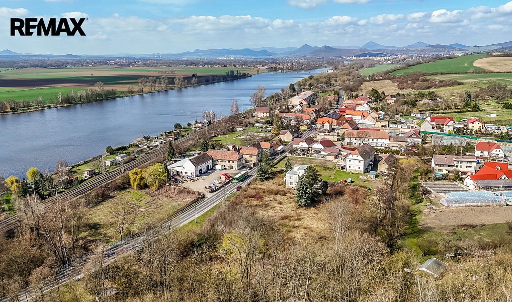 Prodej zahrady 1 122 m², Křešice – náhled fotky 2