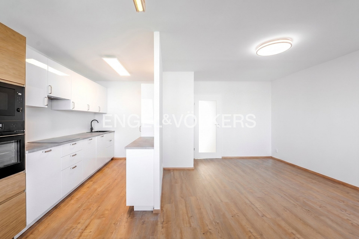 Pronájem bytu 3+kk 75 m²