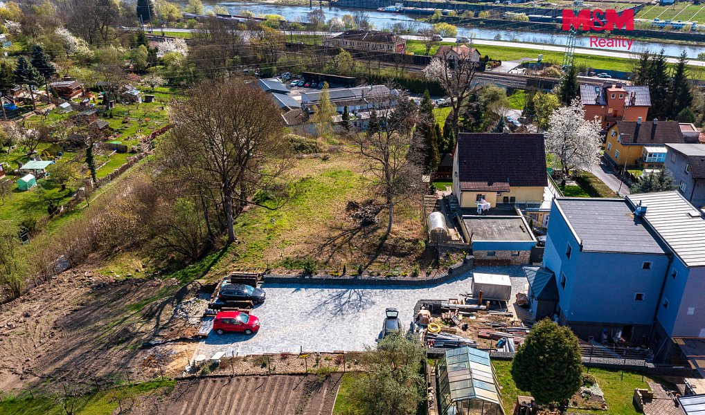 Prodej stavebního pozemku 1 519 m², Děčín – náhled fotky 4