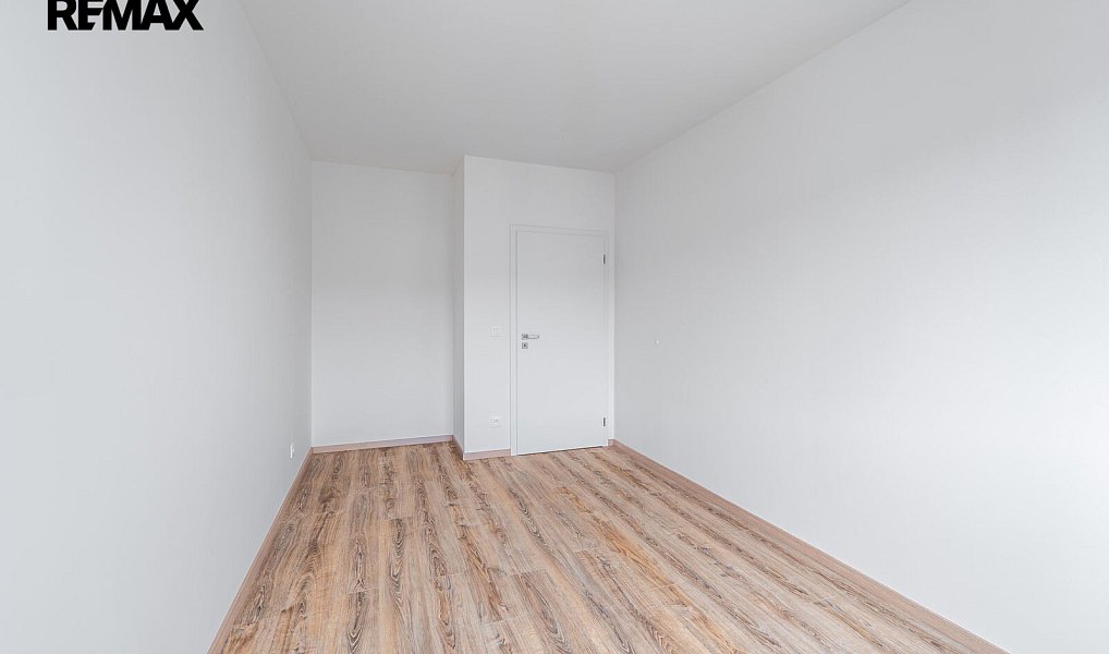 Prodej bytu 2+kk 56 m², Praha – náhled fotky 9