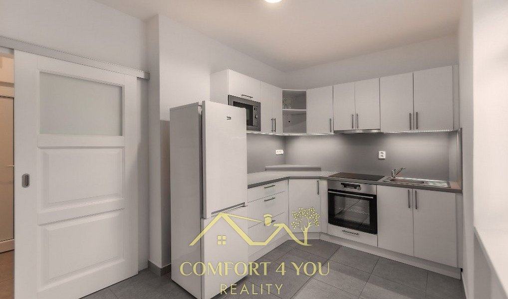 Pronájem bytu 1+1 40 m², Znojmo – náhled fotky 3
