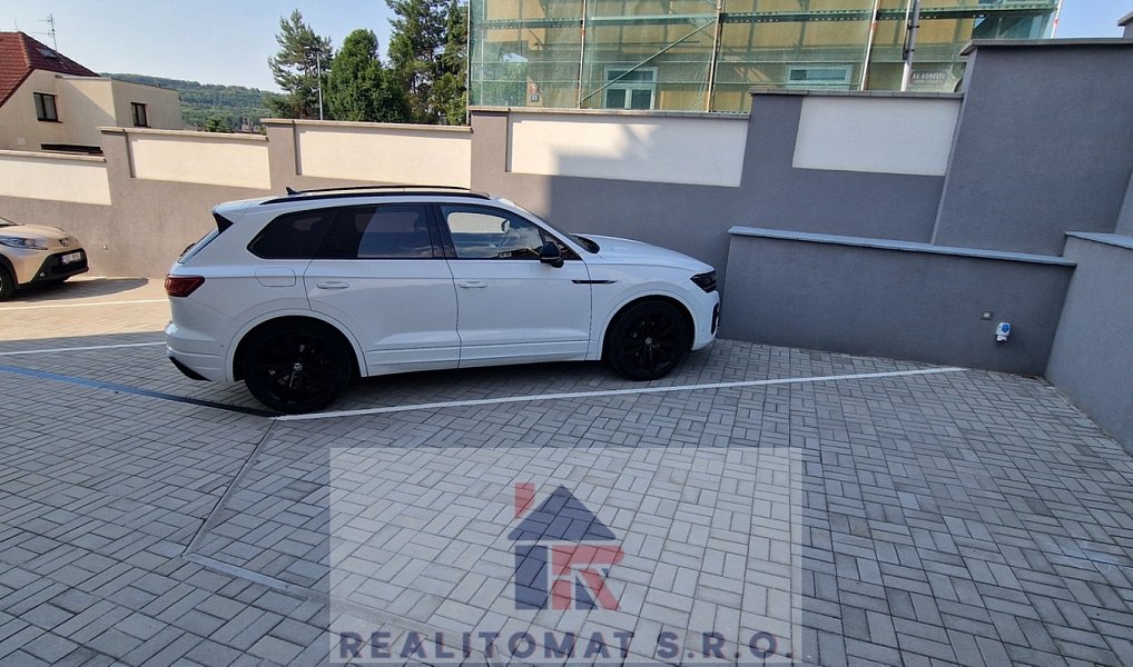 Prodej, parkovací stání, 15 m2, Praha 5, Motol, Praha – náhled fotky 2
