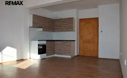 Pronájem bytu 1+kk 35 m², Rybníčky, Klatovy - Klatovy II