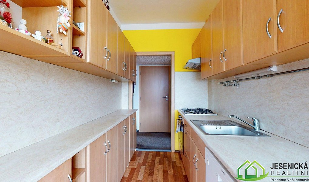 Prodej bytu 3+1 71 m², Jeseník – náhled fotky 15